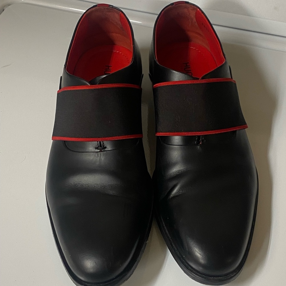 Men’s Hugo Boss Shoes Black and Red 7